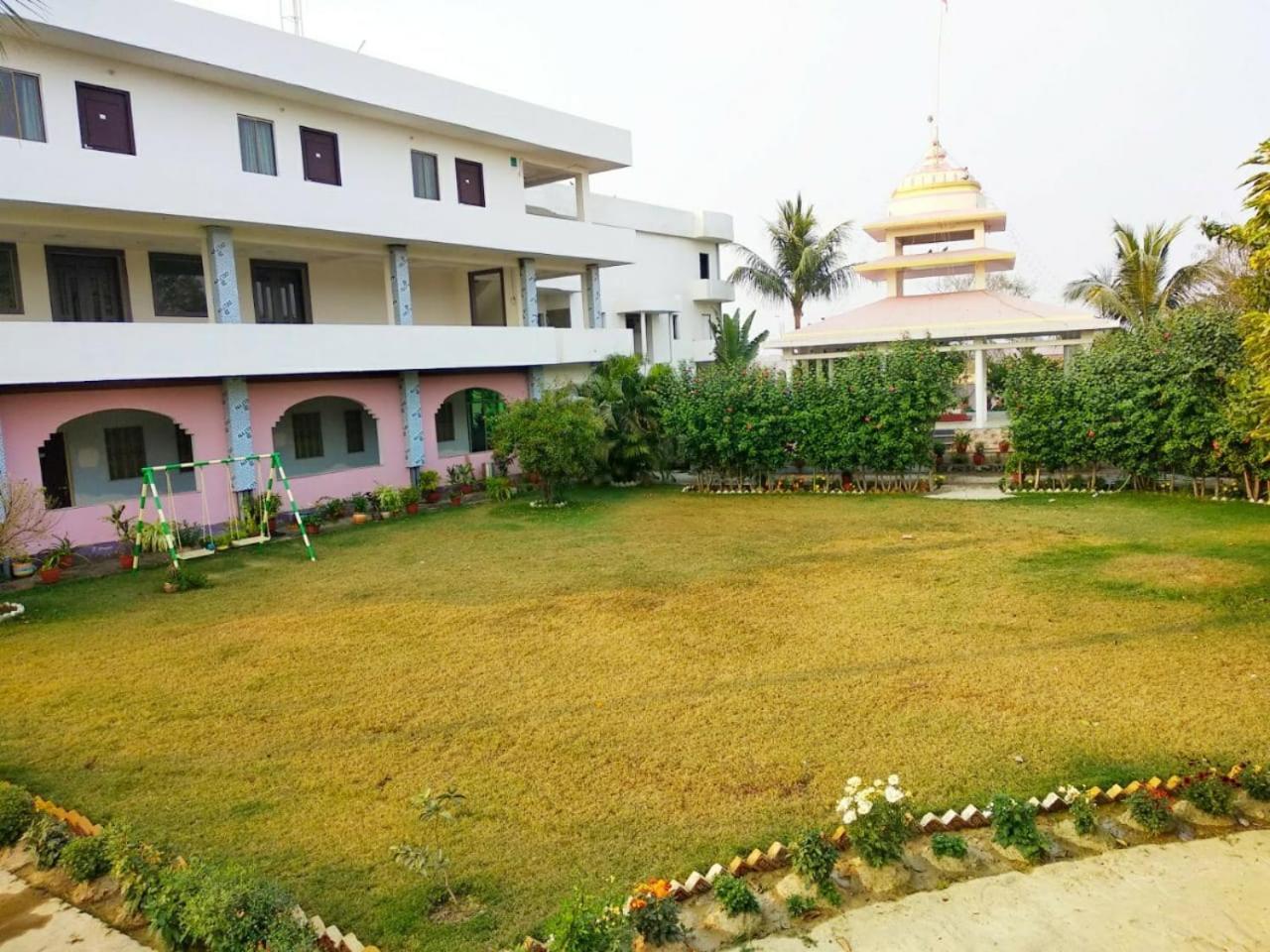 Vedic Villa Varanasi Exterior photo